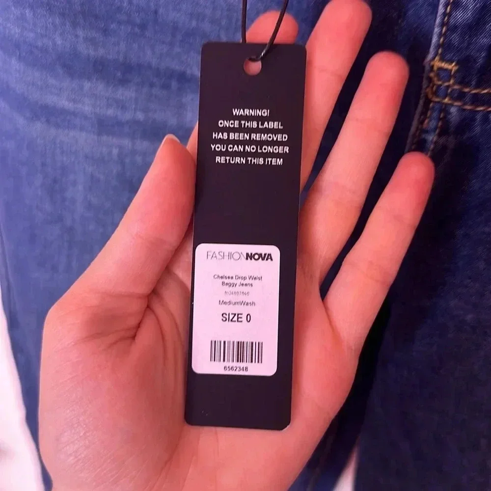 Fashion Nova “Chelsea Drop Waist Baggy Jeans” NWT